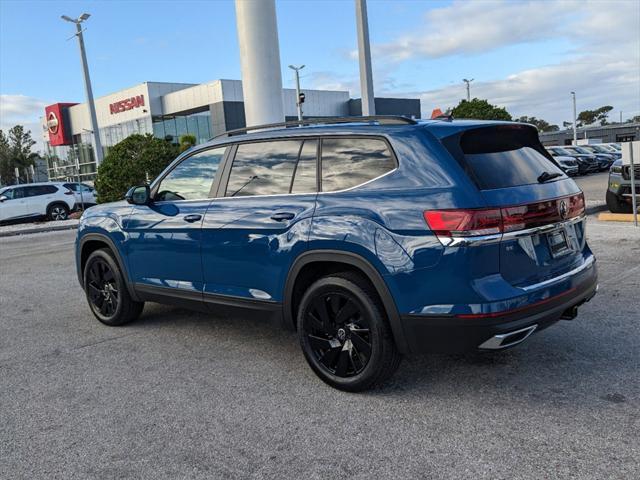 new 2025 Volkswagen Atlas car, priced at $42,998