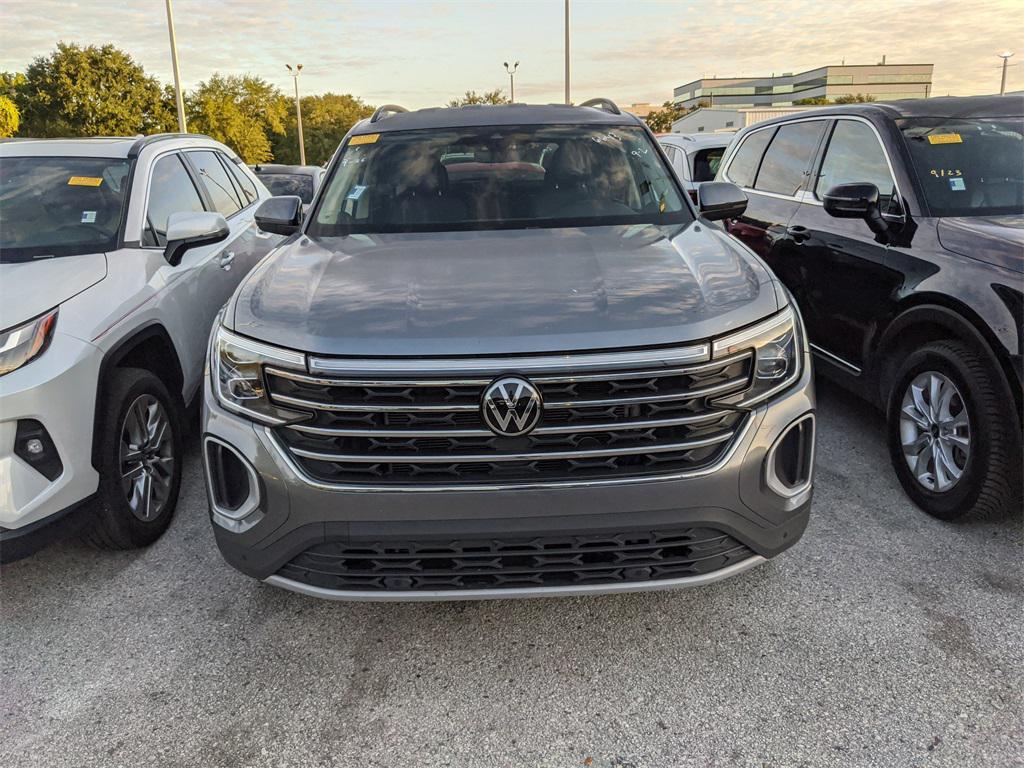 used 2025 Volkswagen Atlas car, priced at $33,459