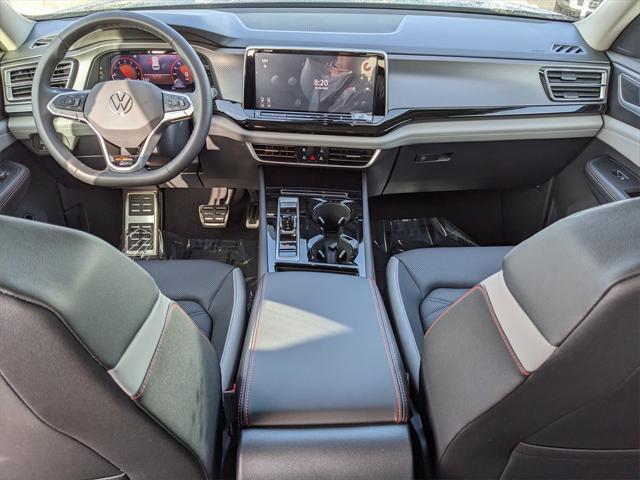 new 2025 Volkswagen Atlas car, priced at $45,771