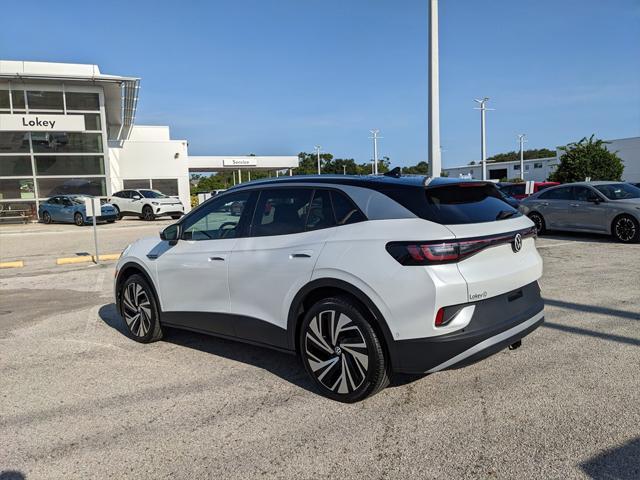 new 2025 Volkswagen ID.4 car, priced at $54,916