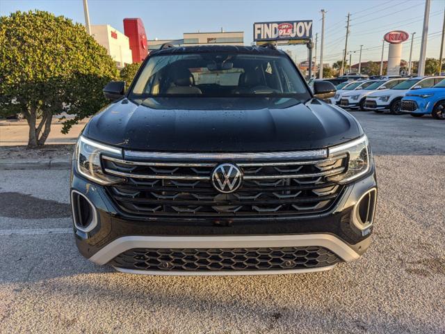 new 2024 Volkswagen Atlas car, priced at $48,714