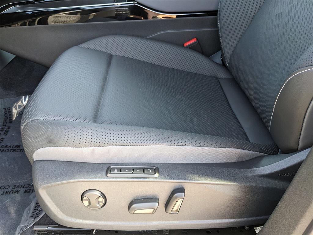 new 2025 Volkswagen ID.4 car, priced at $45,932