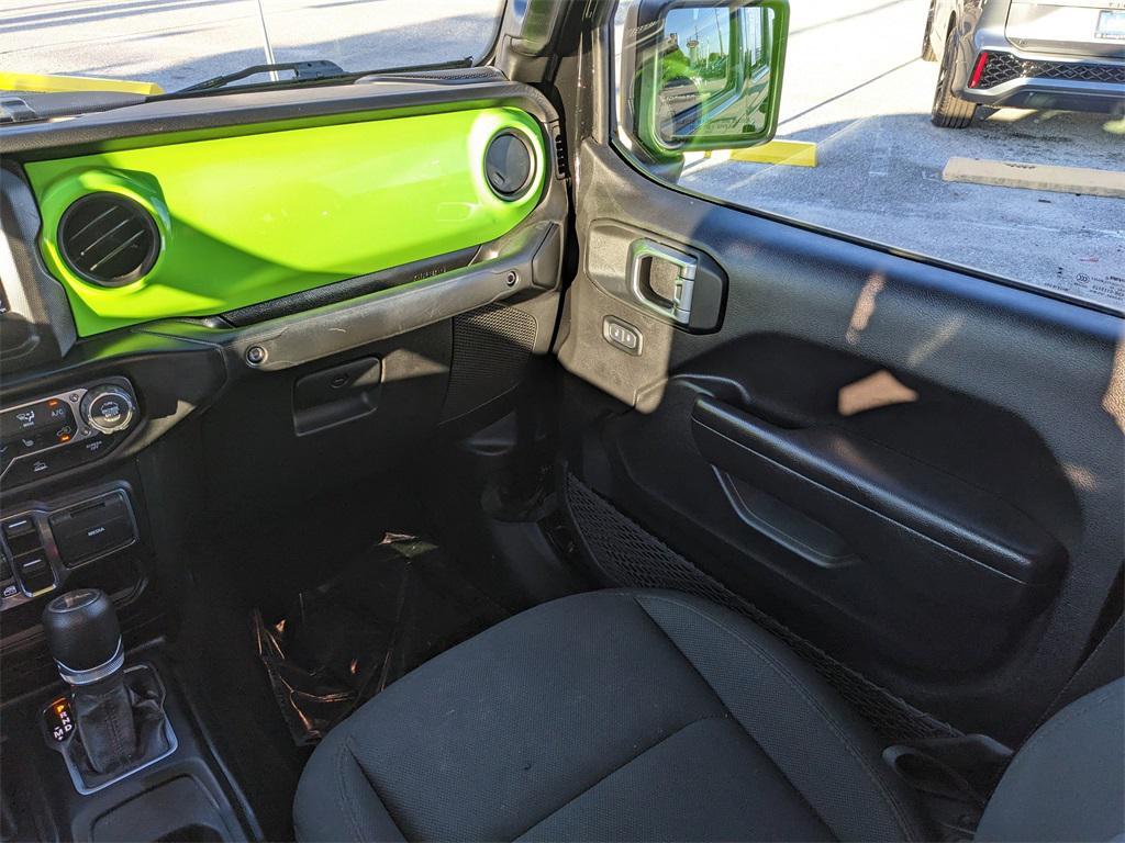 used 2023 Jeep Gladiator car, priced at $26,355