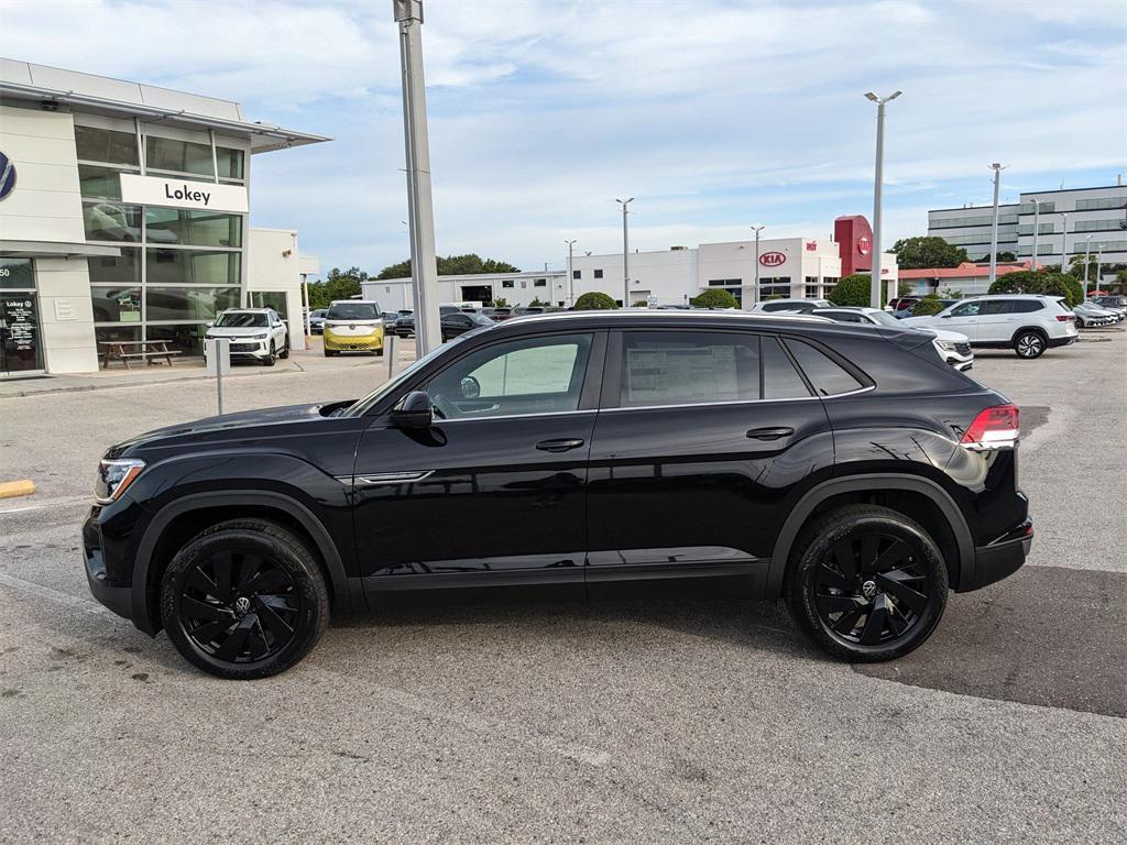 new 2026 Volkswagen Atlas Cross Sport car, priced at $44,570