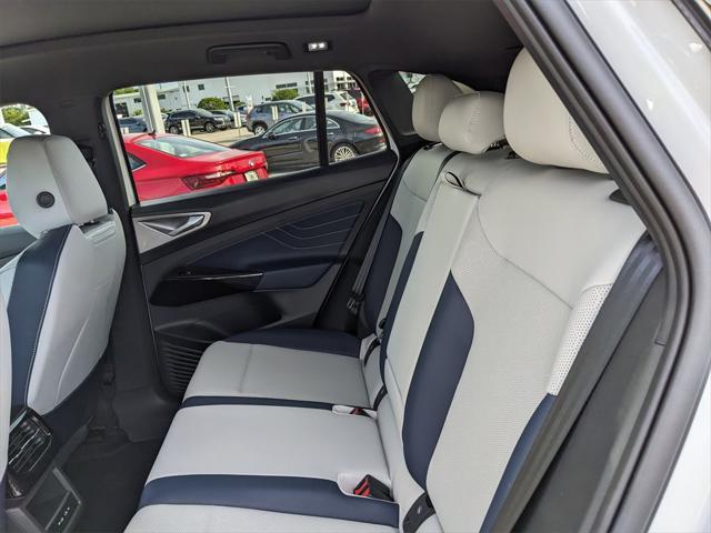 new 2025 Volkswagen ID.4 car, priced at $49,868