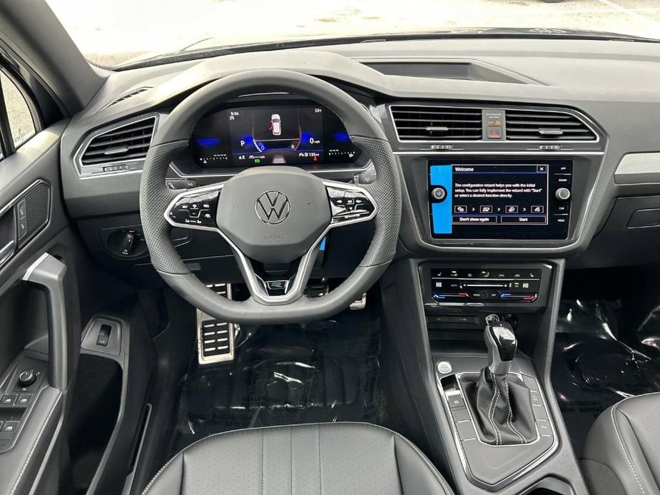 new 2024 Volkswagen Tiguan car, priced at $35,304