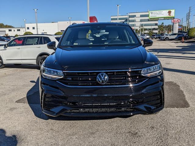 new 2024 Volkswagen Tiguan car, priced at $33,094