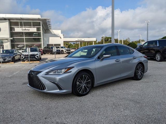 used 2024 Lexus ES 350 car, priced at $43,730