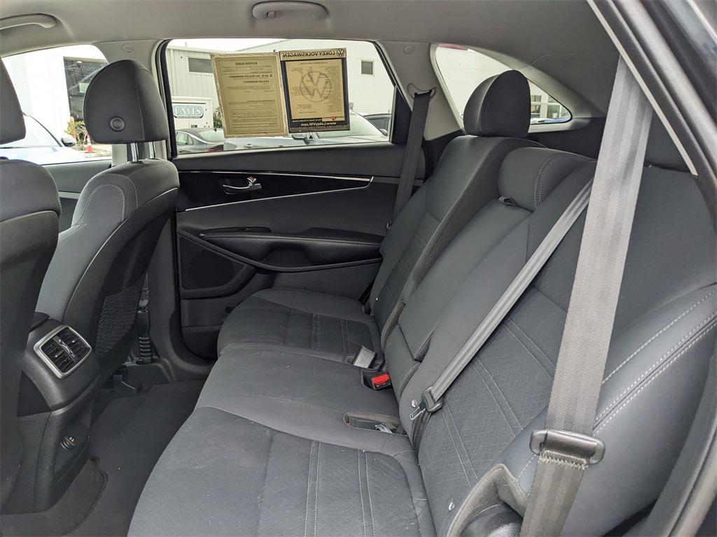 used 2019 Kia Sorento car, priced at $14,162