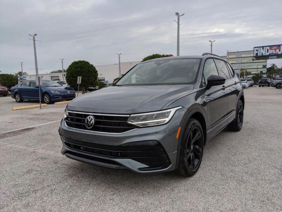 new 2024 Volkswagen Tiguan car, priced at $33,740