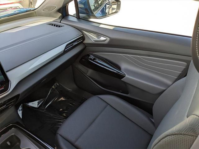 new 2025 Volkswagen ID.4 car, priced at $52,528