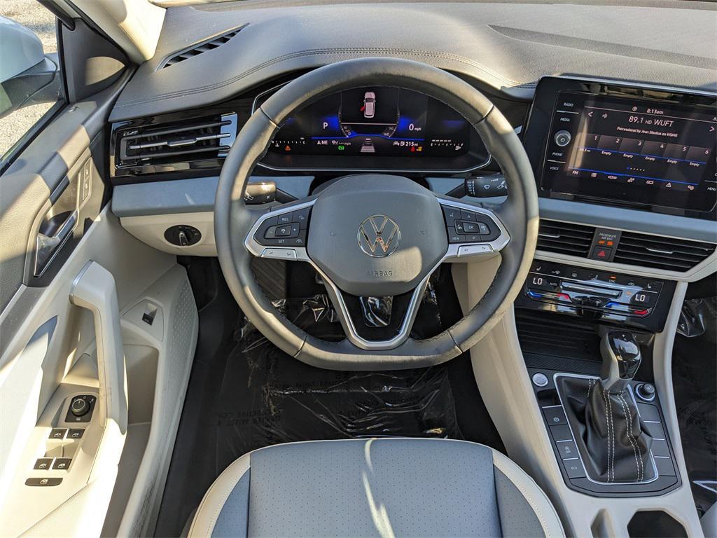 new 2025 Volkswagen Jetta car, priced at $25,000