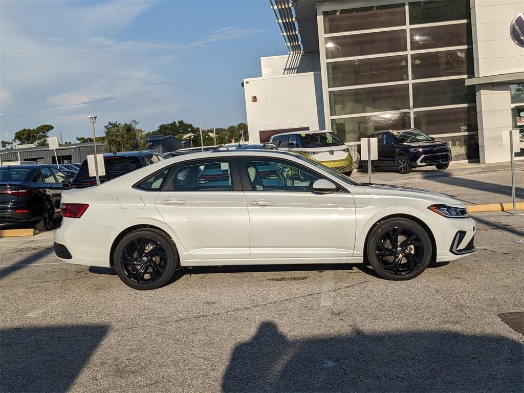 new 2025 Volkswagen Jetta car, priced at $25,000