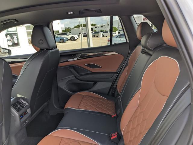 new 2025 Volkswagen Tiguan car, priced at $41,696