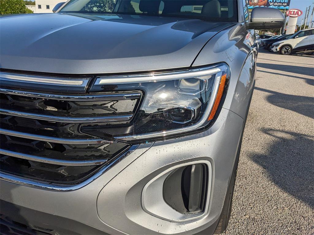 new 2026 Volkswagen Atlas car, priced at $37,446