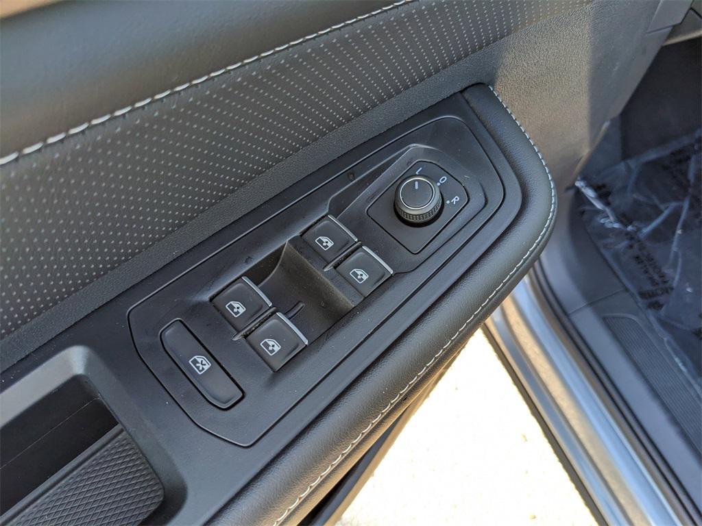 new 2026 Volkswagen Atlas car, priced at $37,446