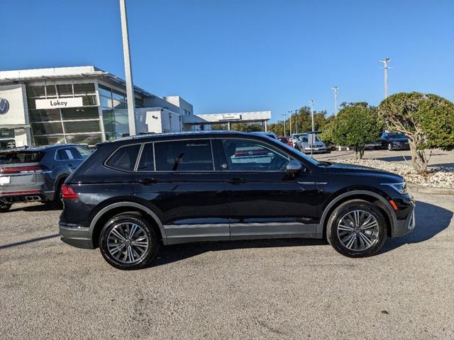 new 2024 Volkswagen Tiguan car, priced at $31,933