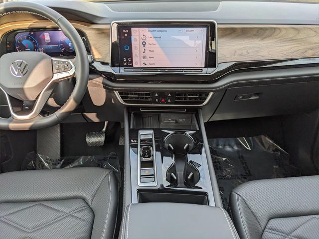 new 2025 Volkswagen Atlas car, priced at $43,486