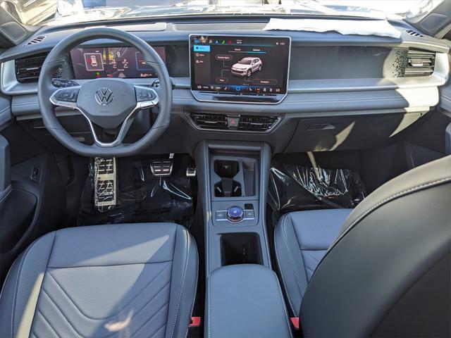 new 2025 Volkswagen Tiguan car, priced at $38,441