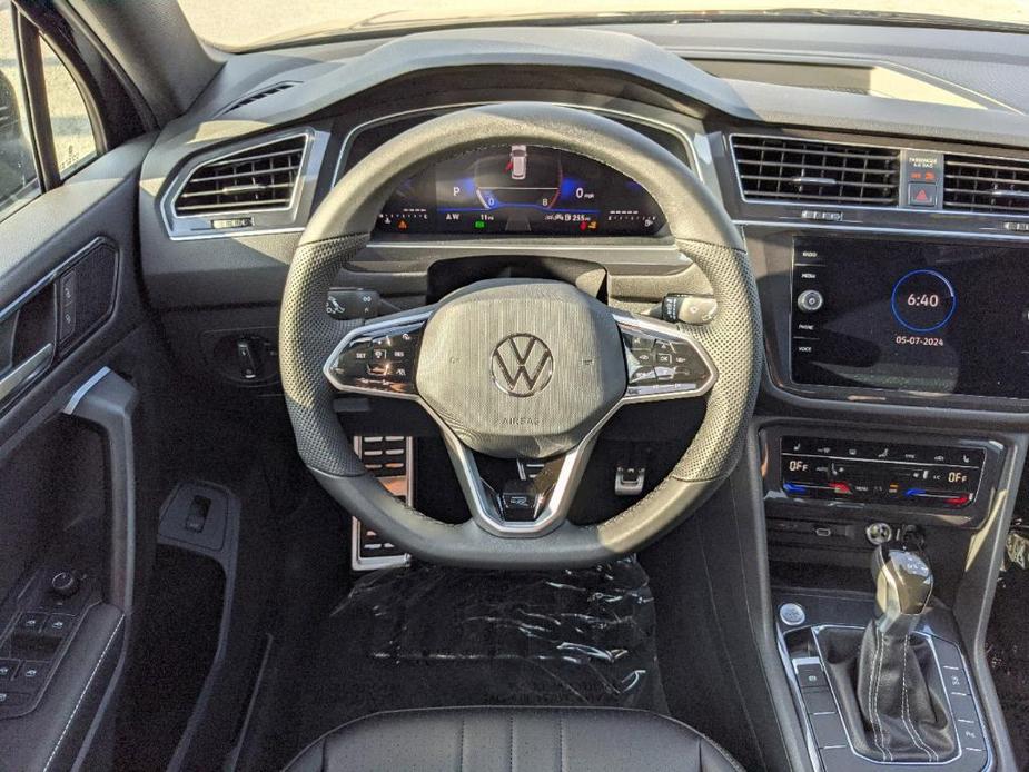 new 2024 Volkswagen Tiguan car, priced at $35,567