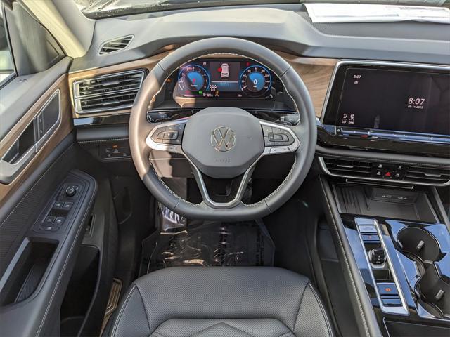 new 2025 Volkswagen Atlas car, priced at $41,986