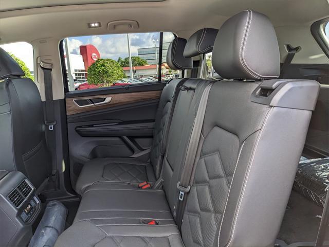 new 2025 Volkswagen Atlas car, priced at $41,986