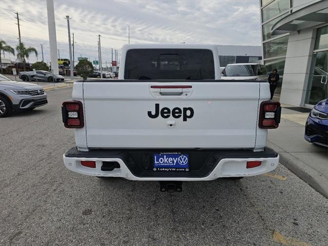 used 2023 Jeep Gladiator car, priced at $34,355