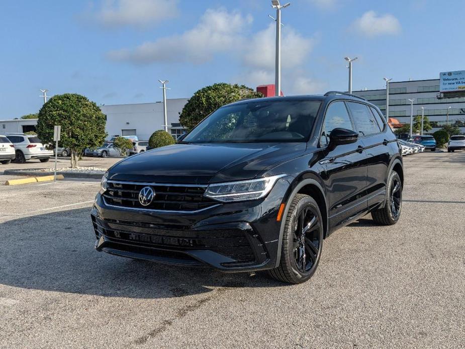 new 2024 Volkswagen Tiguan car, priced at $33,567