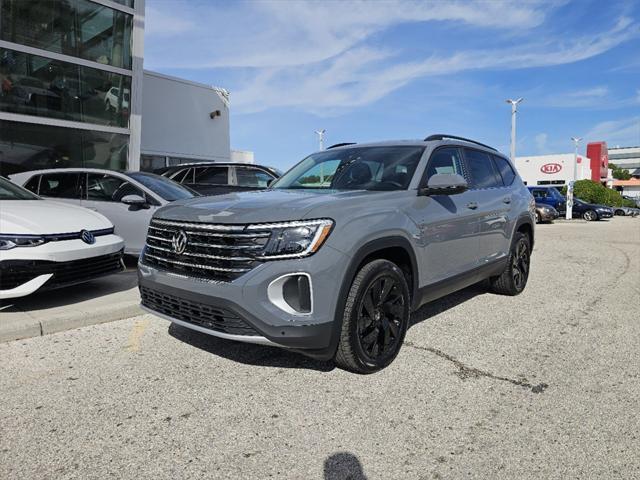 new 2025 Volkswagen Atlas car, priced at $42,998