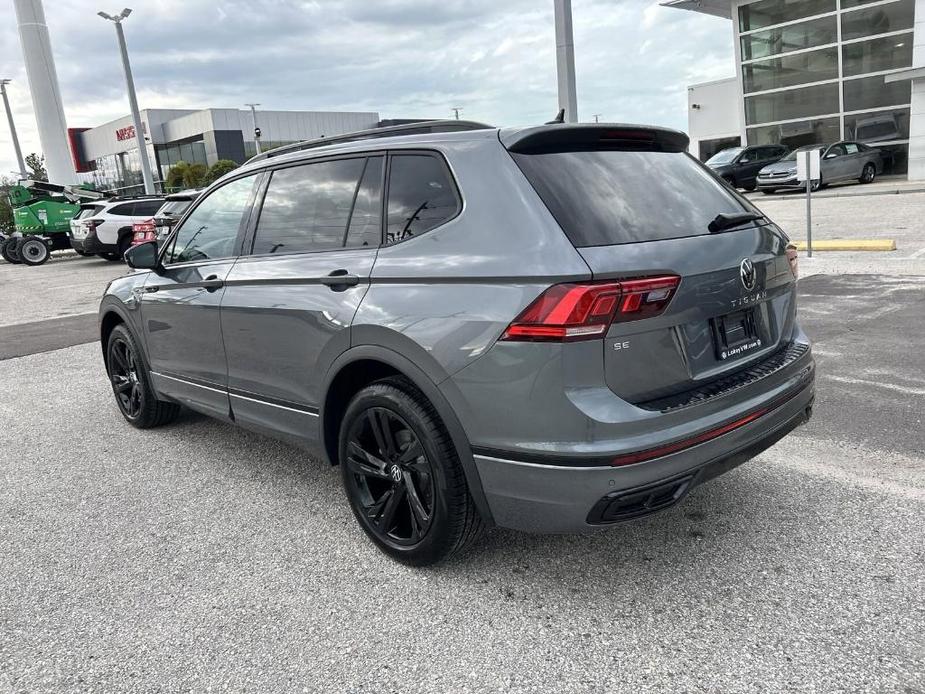 new 2024 Volkswagen Tiguan car, priced at $33,304