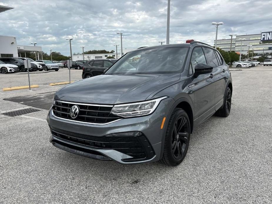 new 2024 Volkswagen Tiguan car, priced at $33,304