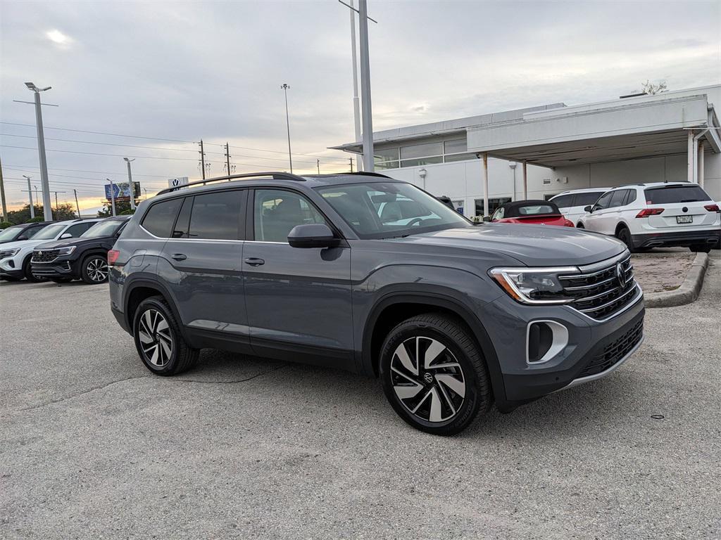 new 2026 Volkswagen Atlas car, priced at $45,716