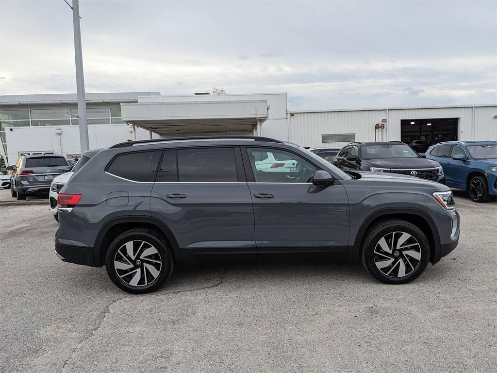 new 2026 Volkswagen Atlas car, priced at $45,716
