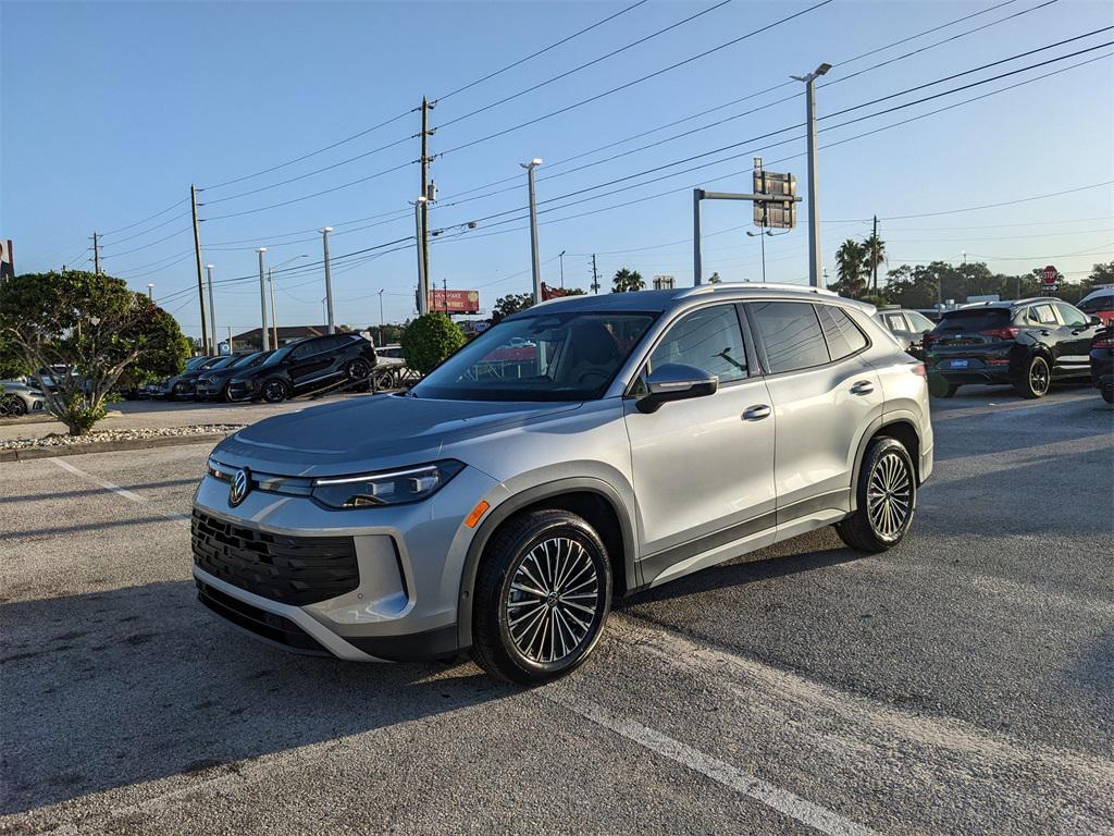 new 2025 Volkswagen Tiguan car, priced at $29,704