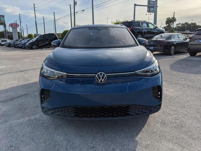 new 2025 Volkswagen ID.4 car, priced at $42,661
