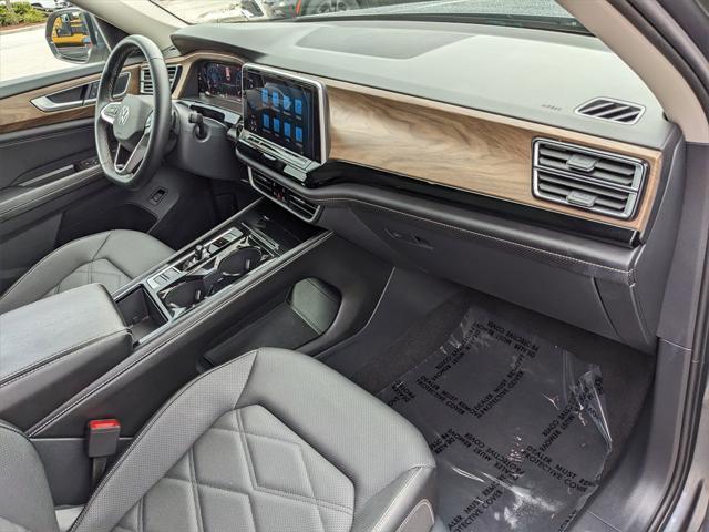used 2024 Volkswagen Atlas car, priced at $30,596
