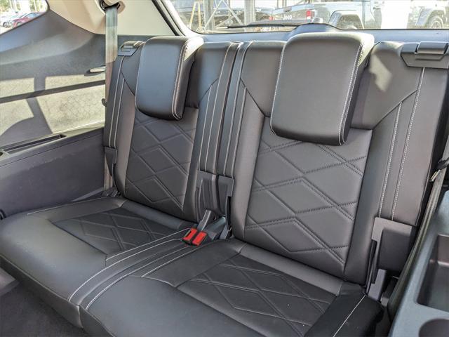 used 2025 Volkswagen Atlas car, priced at $38,470