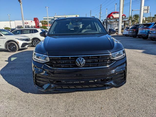 new 2024 Volkswagen Tiguan car, priced at $33,094