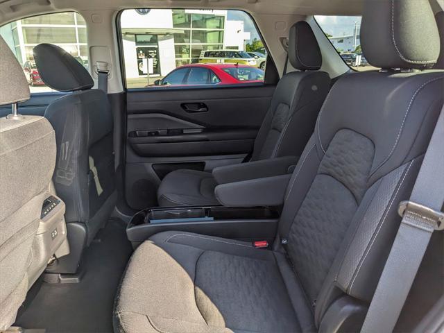 used 2023 Nissan Pathfinder car, priced at $30,260