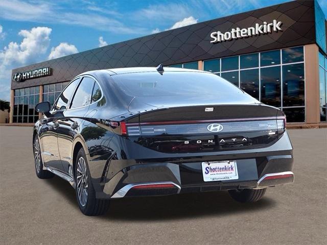 new 2025 Hyundai Sonata Hybrid car, priced at $36,994