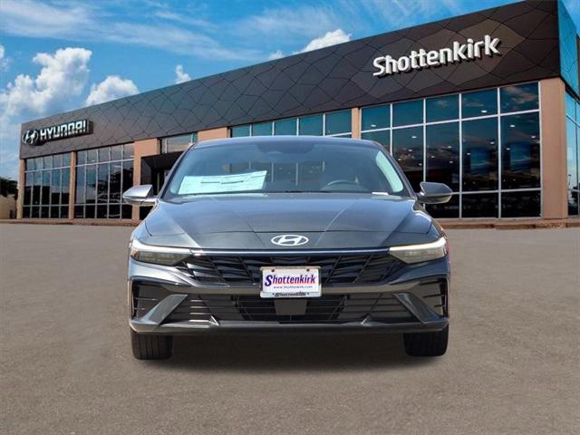 new 2025 Hyundai ELANTRA HEV car