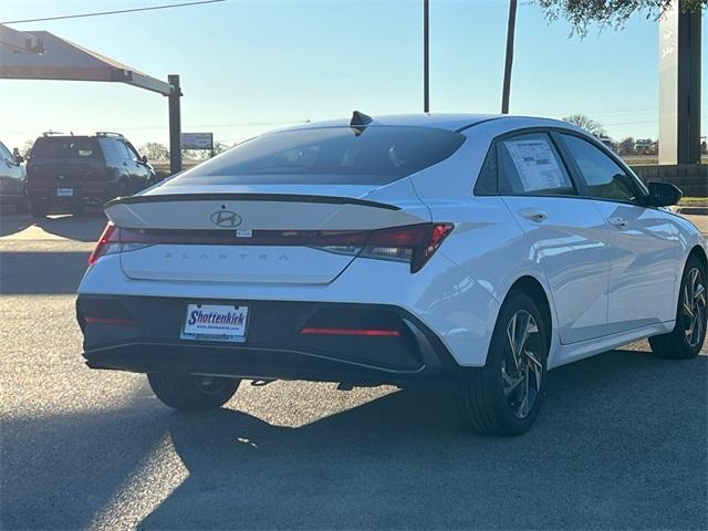 new 2025 Hyundai Elantra car, priced at $24,662