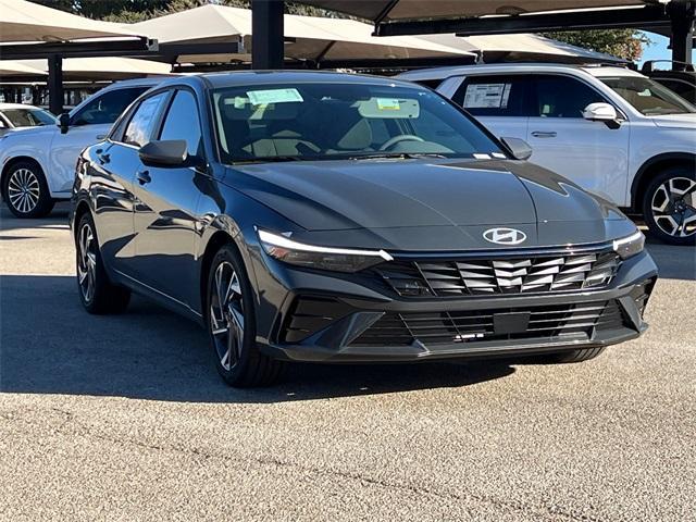 new 2025 Hyundai Elantra car, priced at $26,685