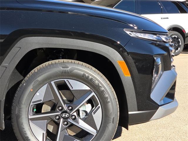new 2025 Hyundai TUCSON Hybrid car, priced at $35,993