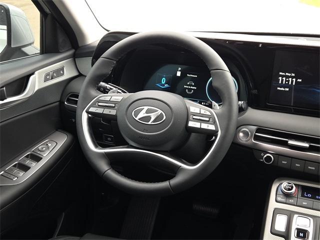 new 2025 Hyundai Palisade car, priced at $44,115