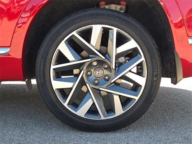 used 2023 Hyundai Santa Fe car, priced at $33,963