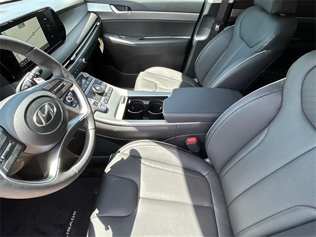 new 2025 Hyundai Palisade car, priced at $44,277