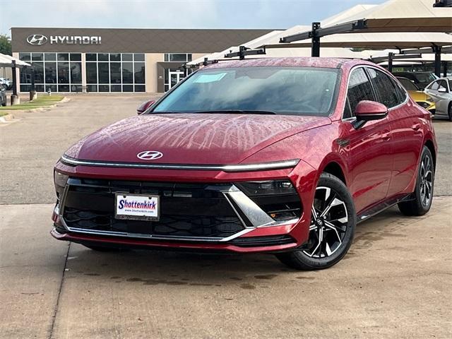 new 2024 Hyundai Sonata car, priced at $25,722