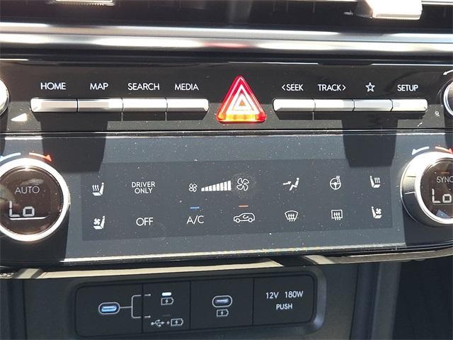 new 2025 Hyundai TUCSON Hybrid car, priced at $40,059