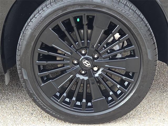 used 2024 Hyundai SANTA FE HEV car, priced at $41,044